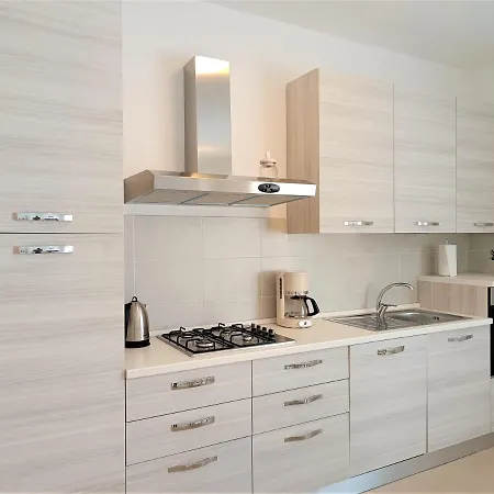 Winter Spring Summer Apartment *